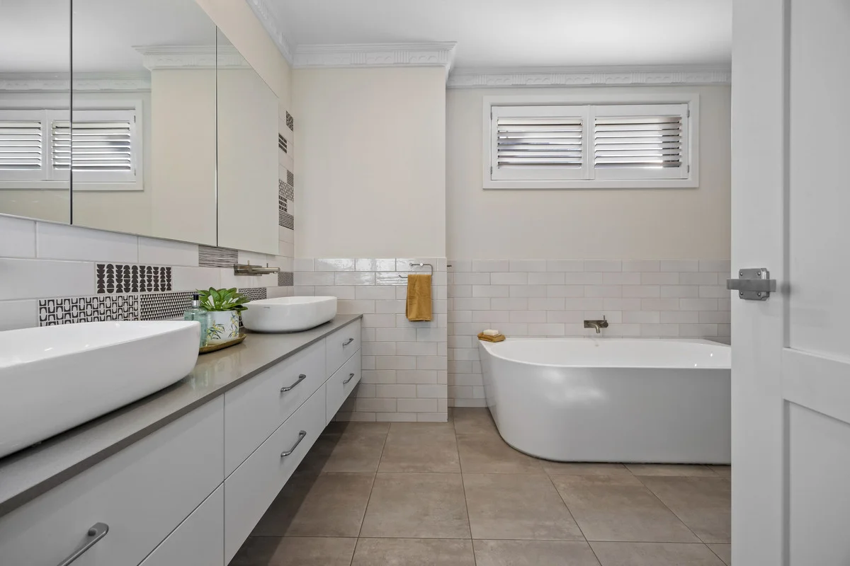 Additional image 21 of 302 Wendouree Parade, Lake Wendouree VIC 3350