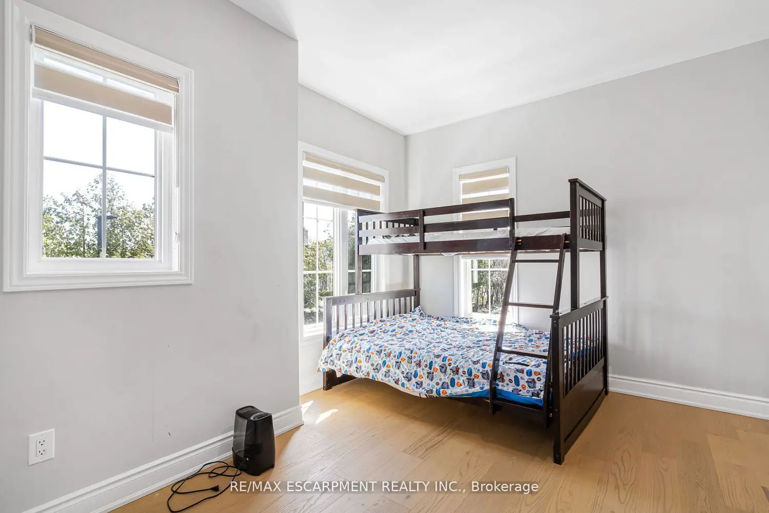 Additional image 11 of 487 Aztec Drive 2