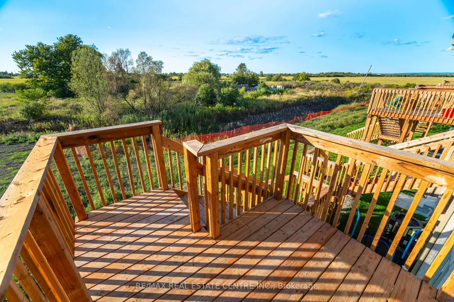 Additional image 20 of 20 Foxsparrow Road