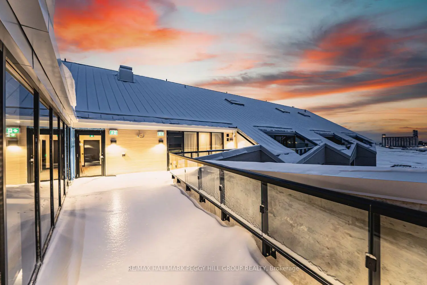 Additional image 15 of 31 Huron Street 421