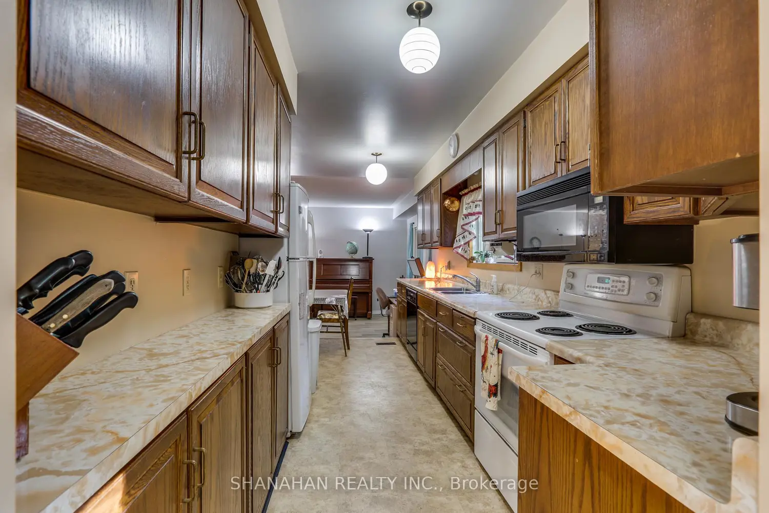 Additional image 5 of 4690 Forest Road