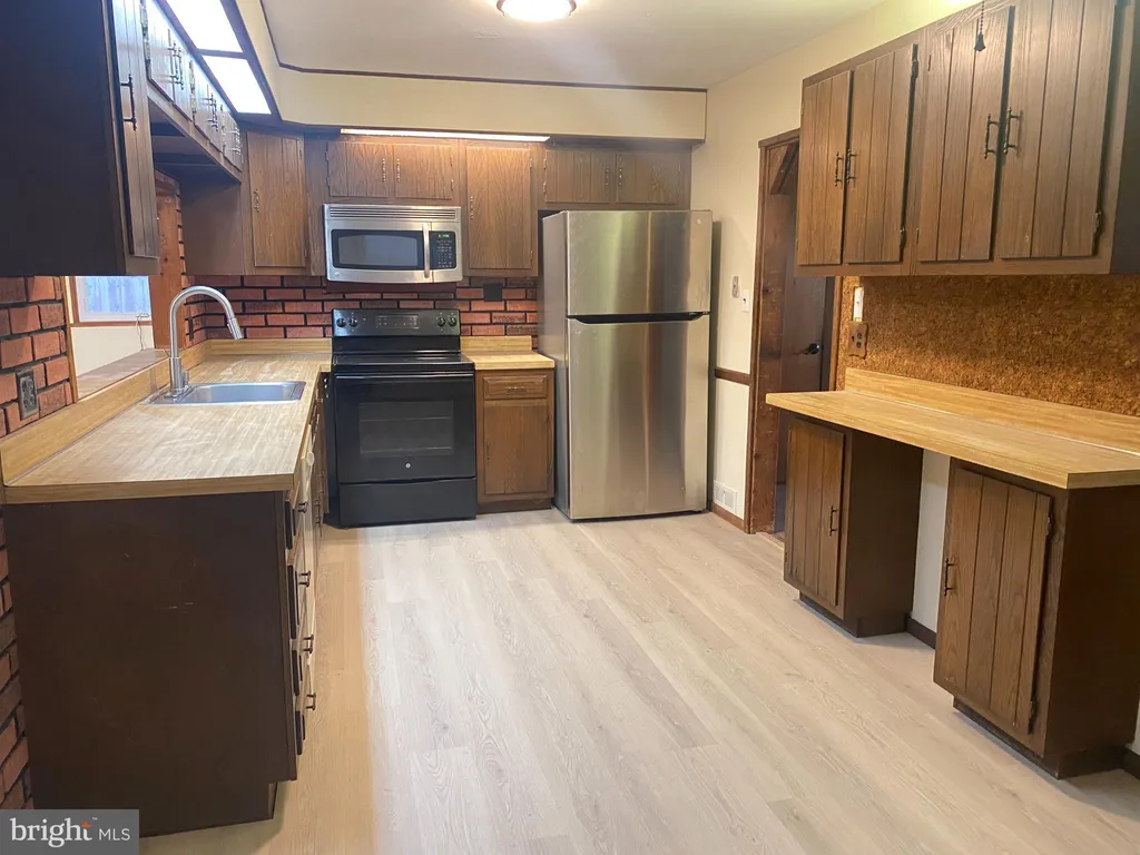 Additional image 10 of 19 Merriman Road, Newark, DE 19713