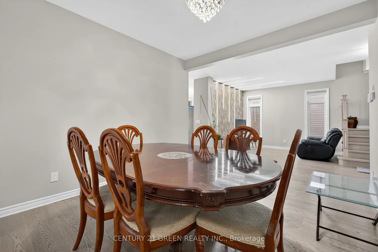 Additional image 14 of 645 Gwen Avenue