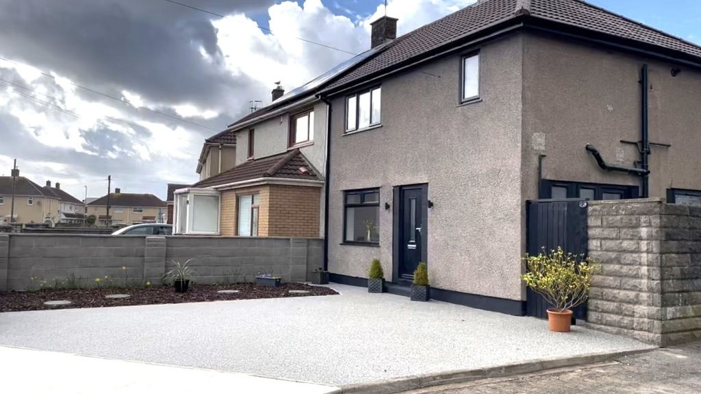 3 bed semi-detached house for saleSouthdown View, Port Talbot, Neath Port Talbot. SA12