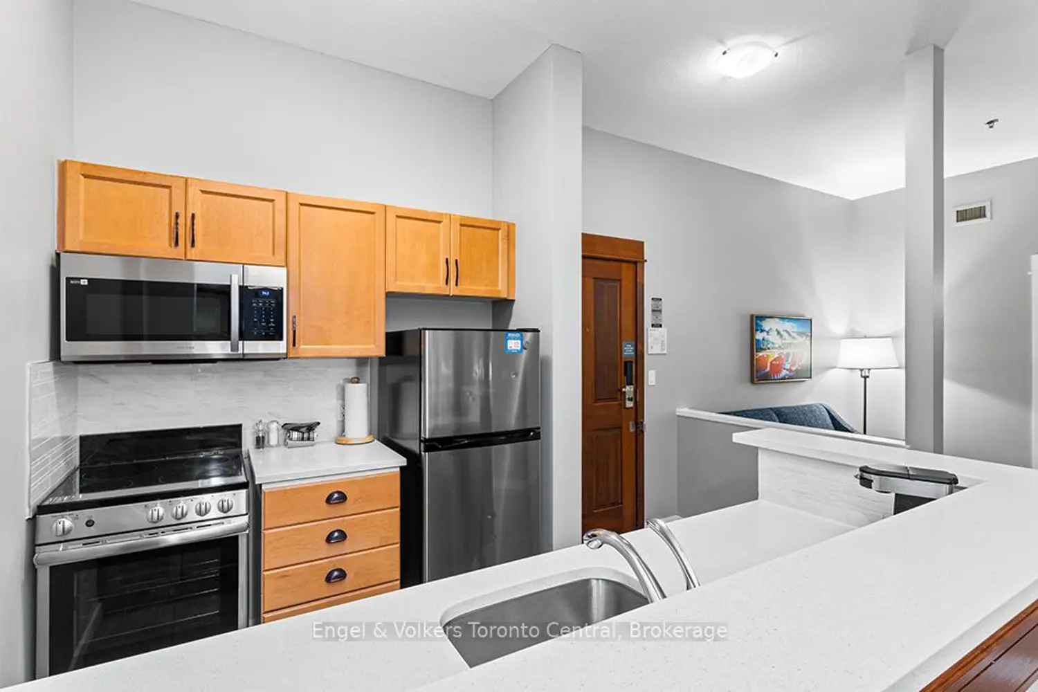 Additional image 5 of 156 Jozo Weider Boulevard 241