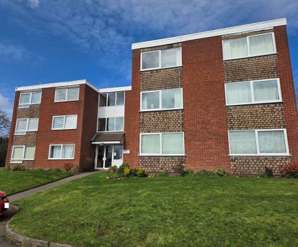 25 Ambury Way, Great Barr, Birmingham, West Midlands B43