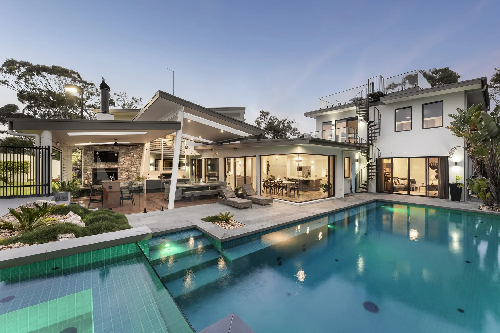 11 Beach Avenue, Inverloch VIC 3996