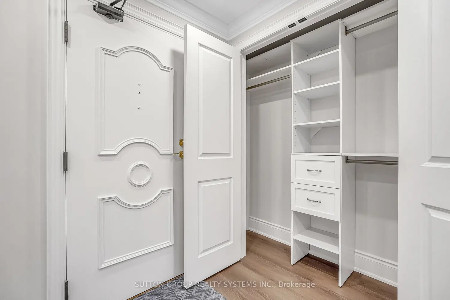 2180 Marine Drive 501 photo 4