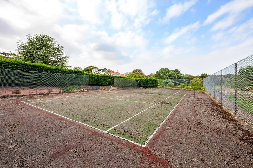 Additional image 22 of 6 bed detached house for saleGeorge Hill Road, Broadstairs, Kent CT10