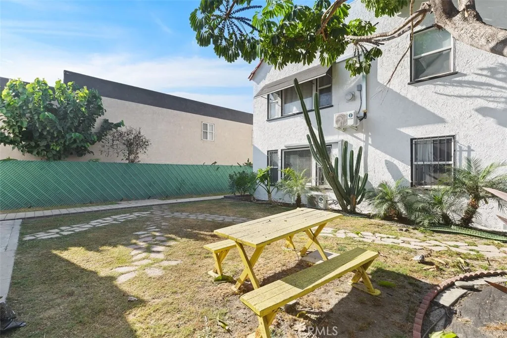 Additional image 16 of 1861 Pacific Avenue, Long Beach, CA 90806