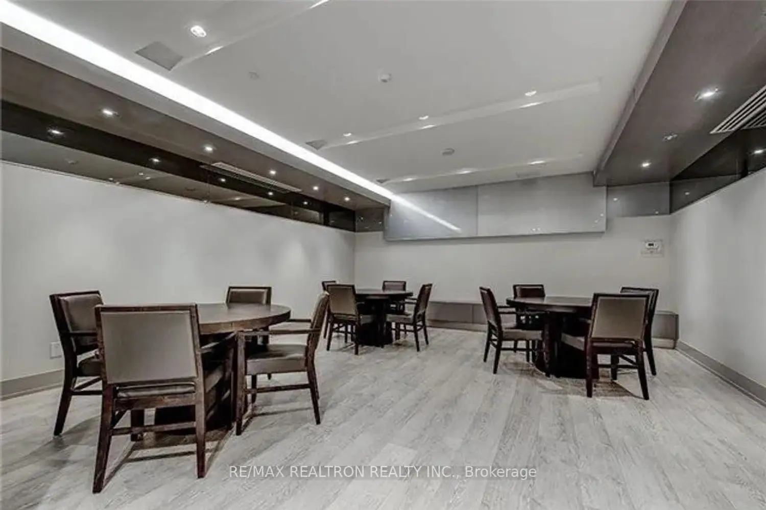 Additional image 11 of 7165 Yonge Street 1515