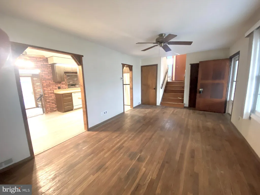 Additional image 3 of 19 Merriman Road, Newark, DE 19713