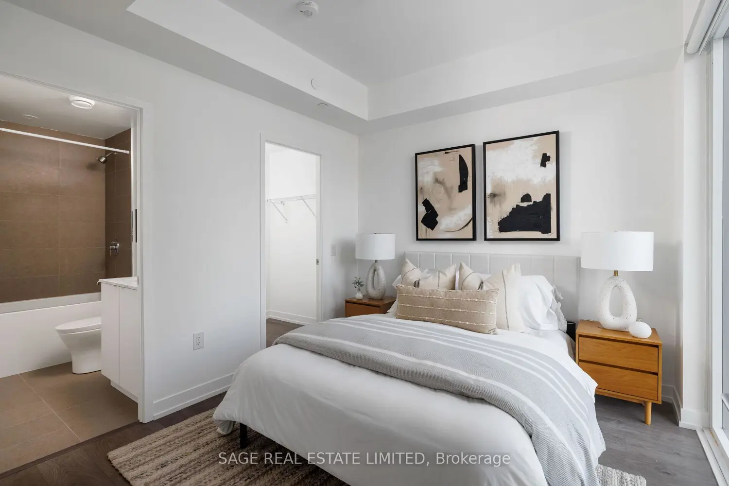 Additional image 8 of 270 Dufferin Street 327