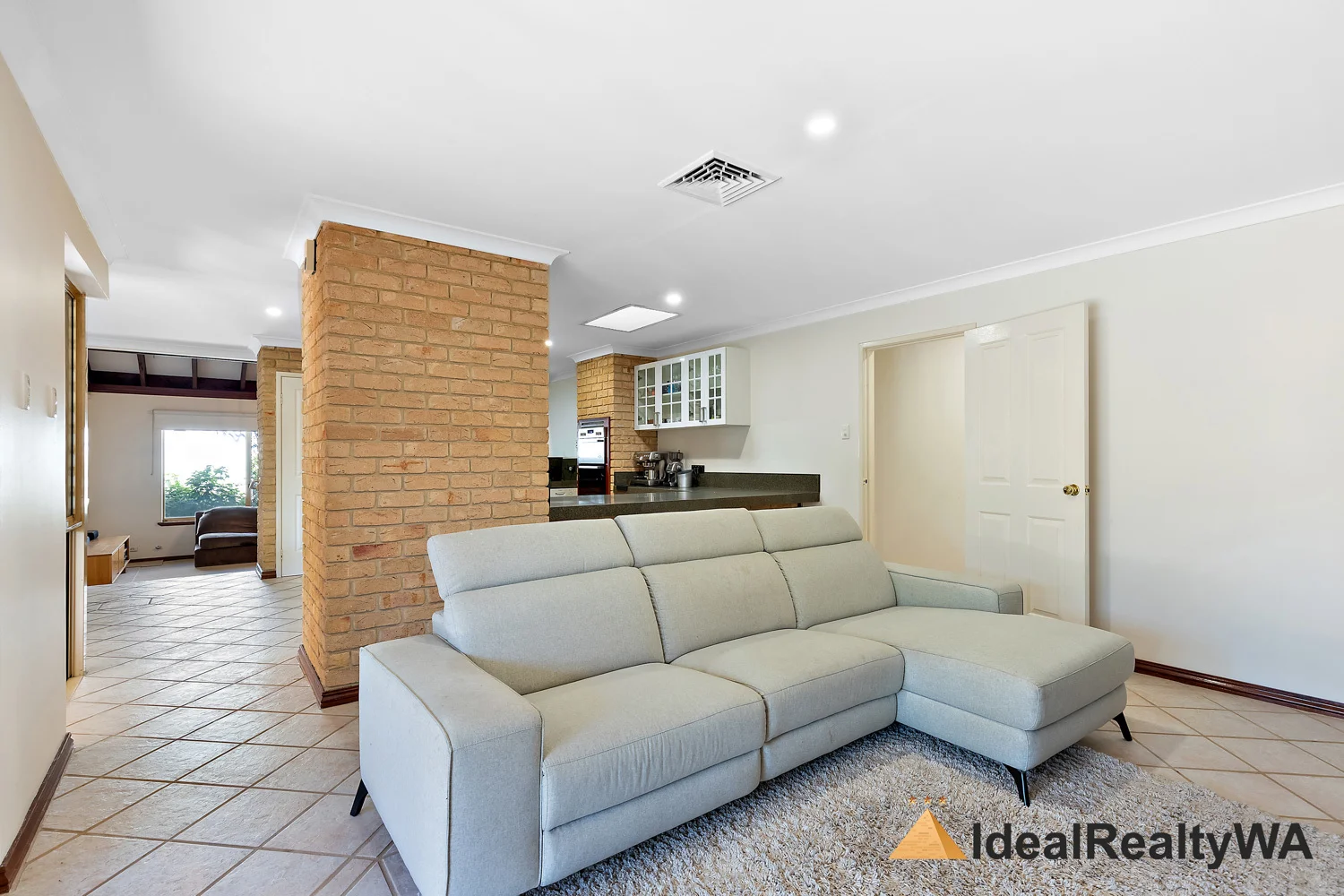 Additional image 5 of 142 Rostrata Avenue, Willetton WA 6155