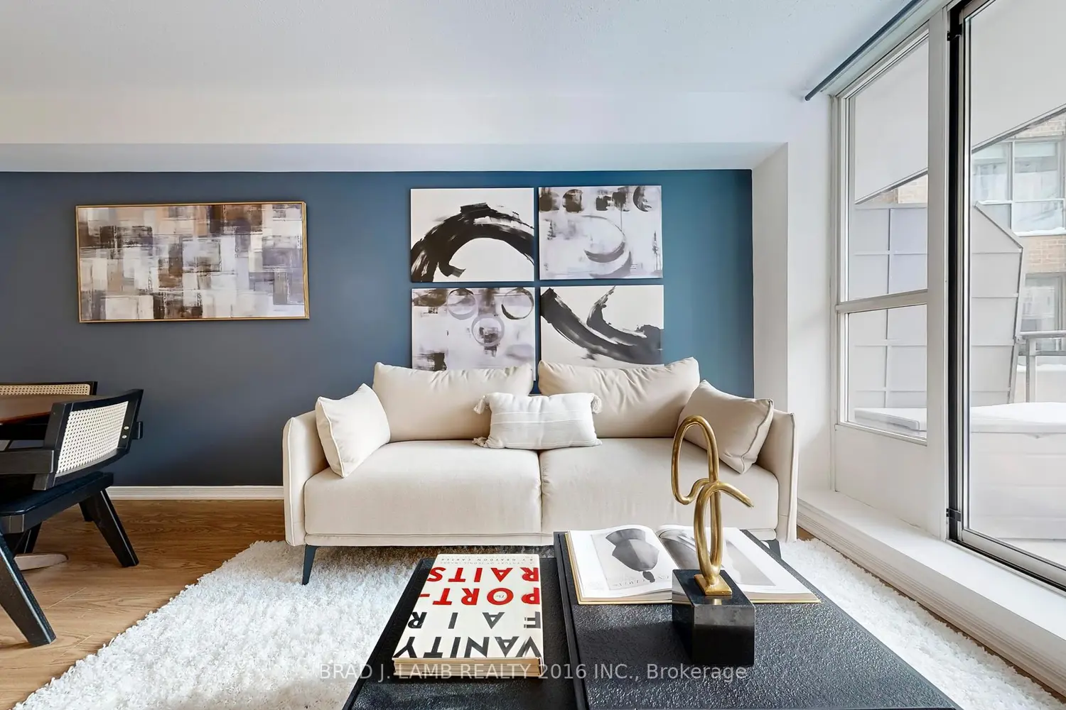 Additional image 4 of 245 Davisville Avenue 302