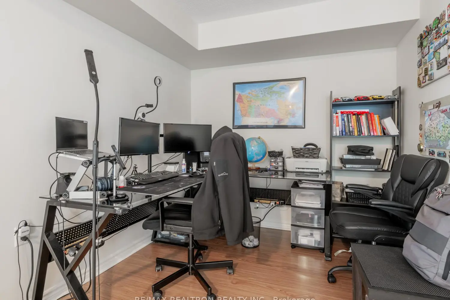 Additional image 9 of 3830 Bathurst Street 512