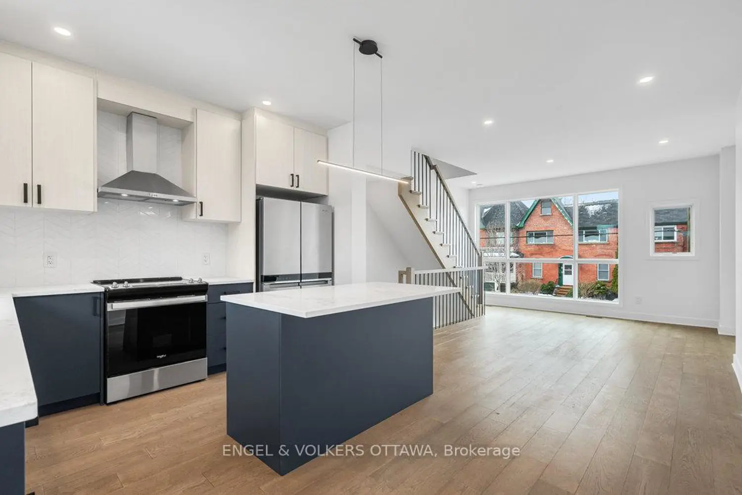 Additional image 14 of 73 Parent Avenue