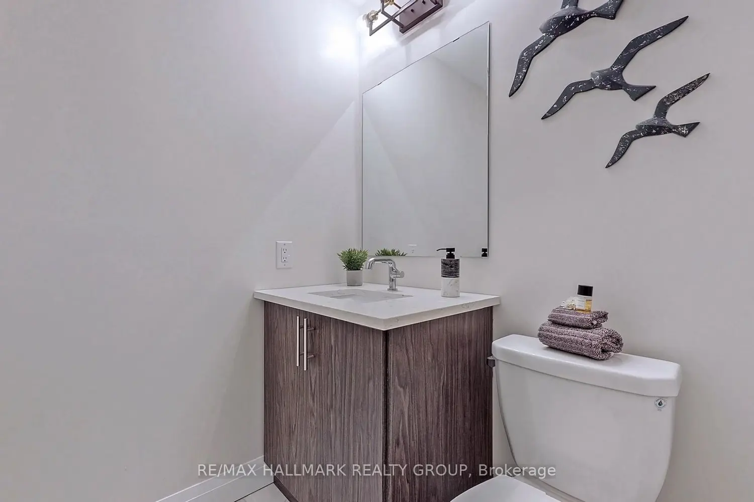 Additional image 10 of 809 Star Private