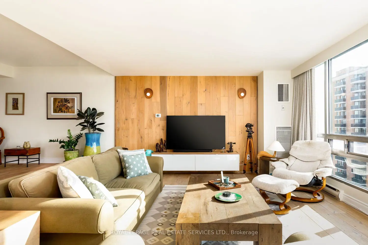 Additional image 5 of 2180 Marine Drive 1401