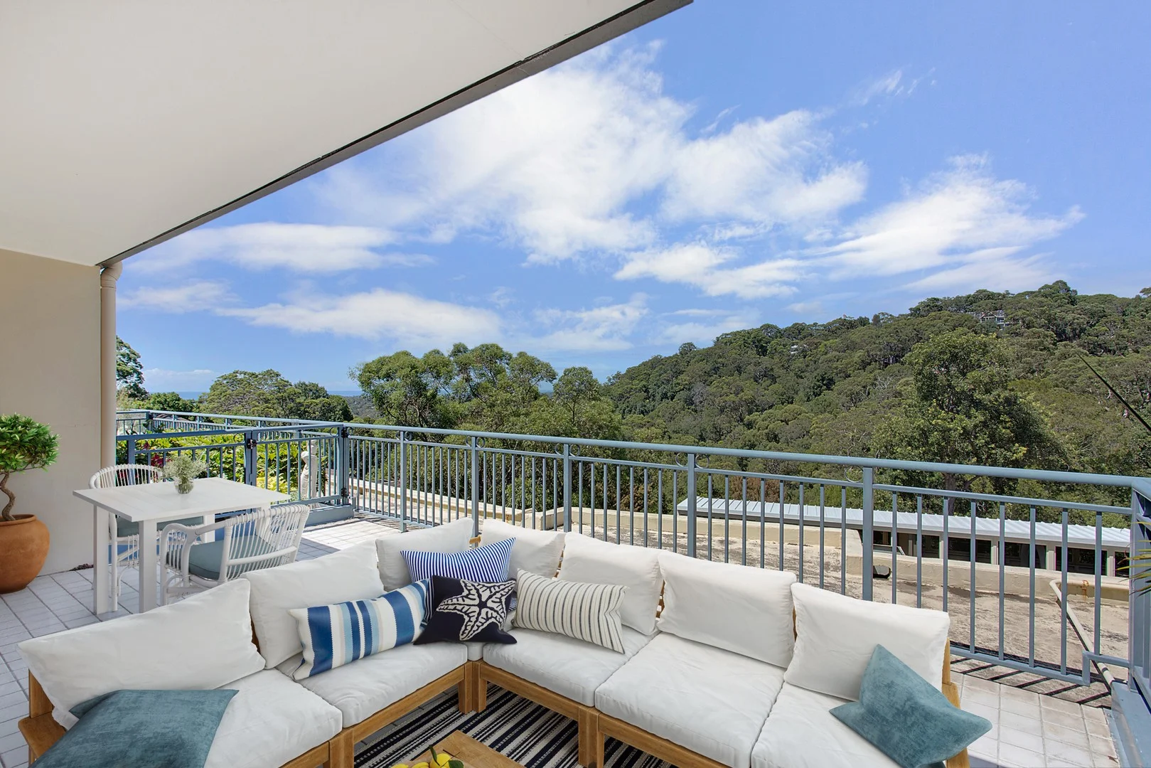 241/10 Minkara Road, Bayview NSW 2104