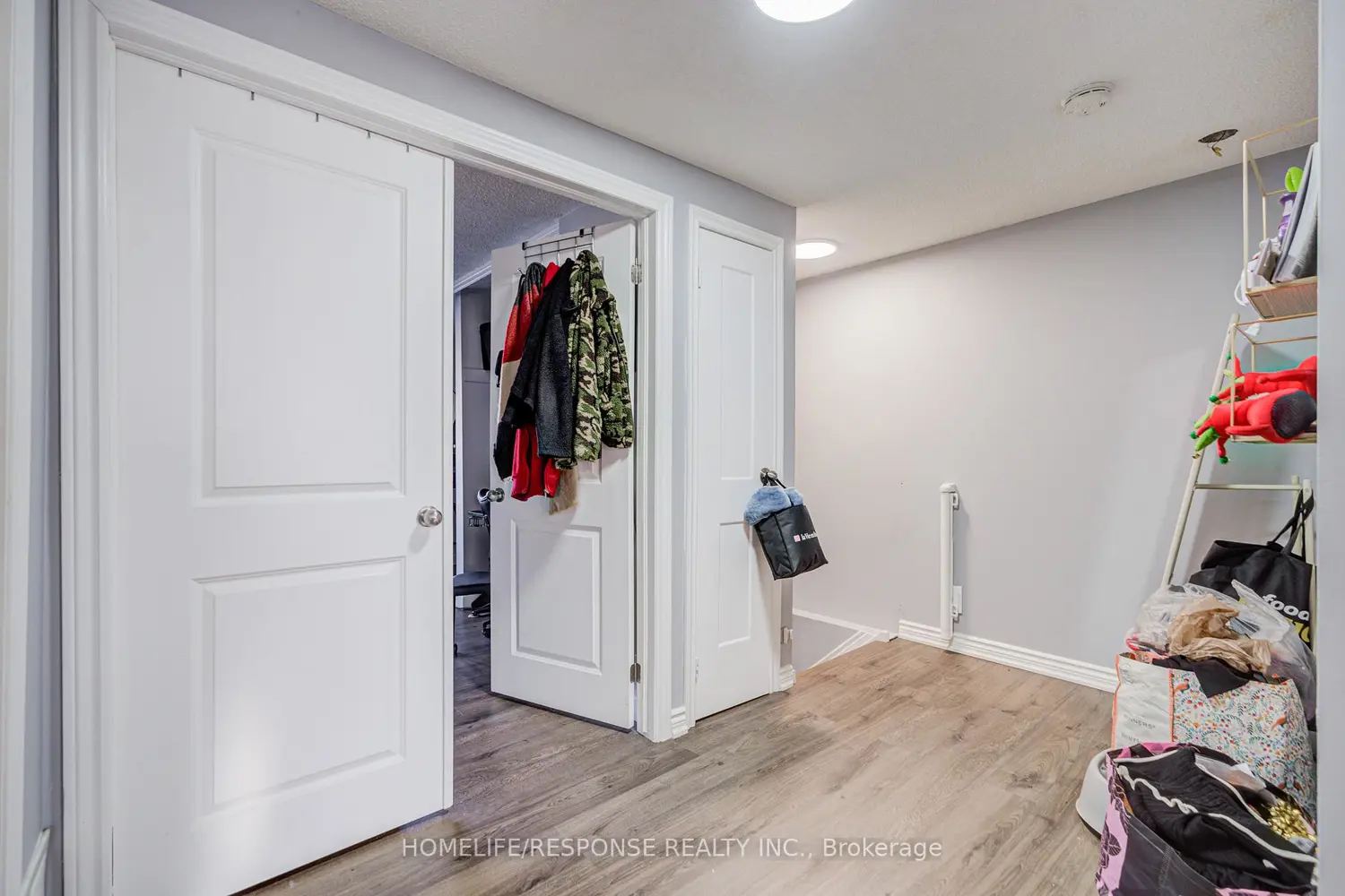 Additional image 19 of 93 Hansen Road 7