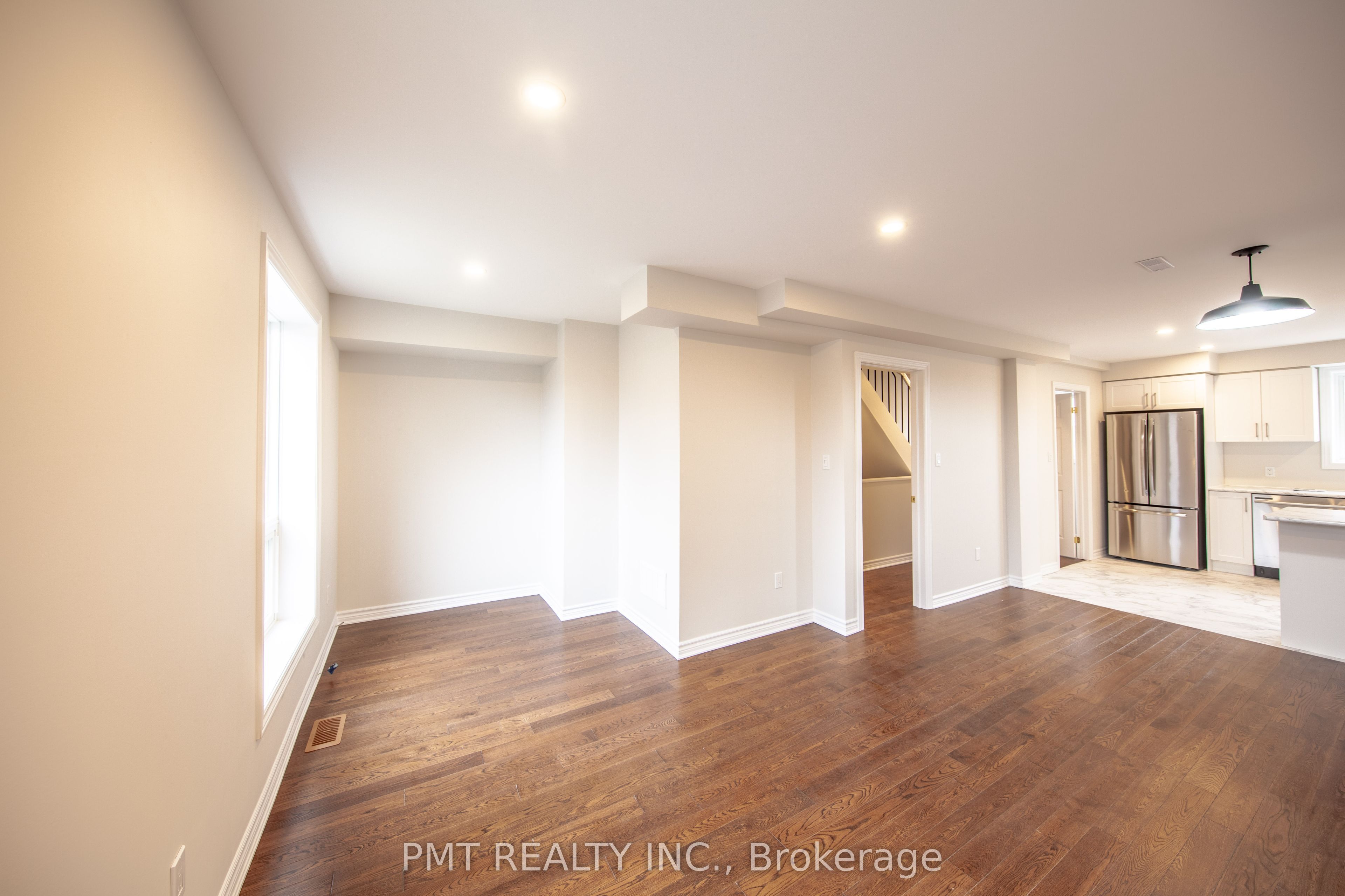 Additional image 3 of 18 Darrell Avenue, Toronto, ON, M4E 2G4