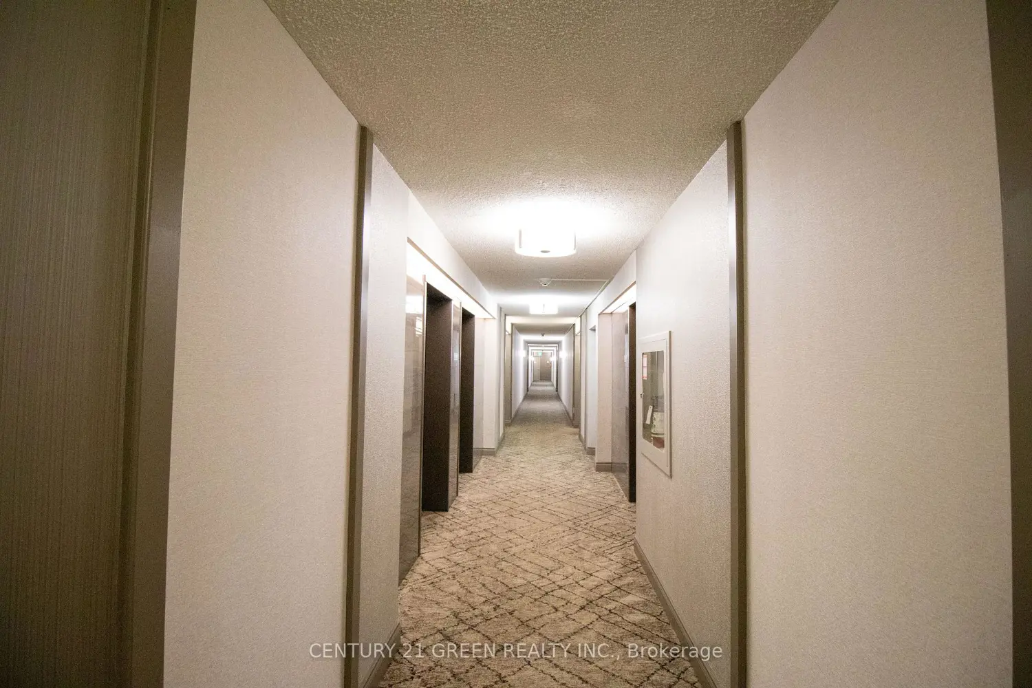 Additional image 4 of 5 Lisa Street 706