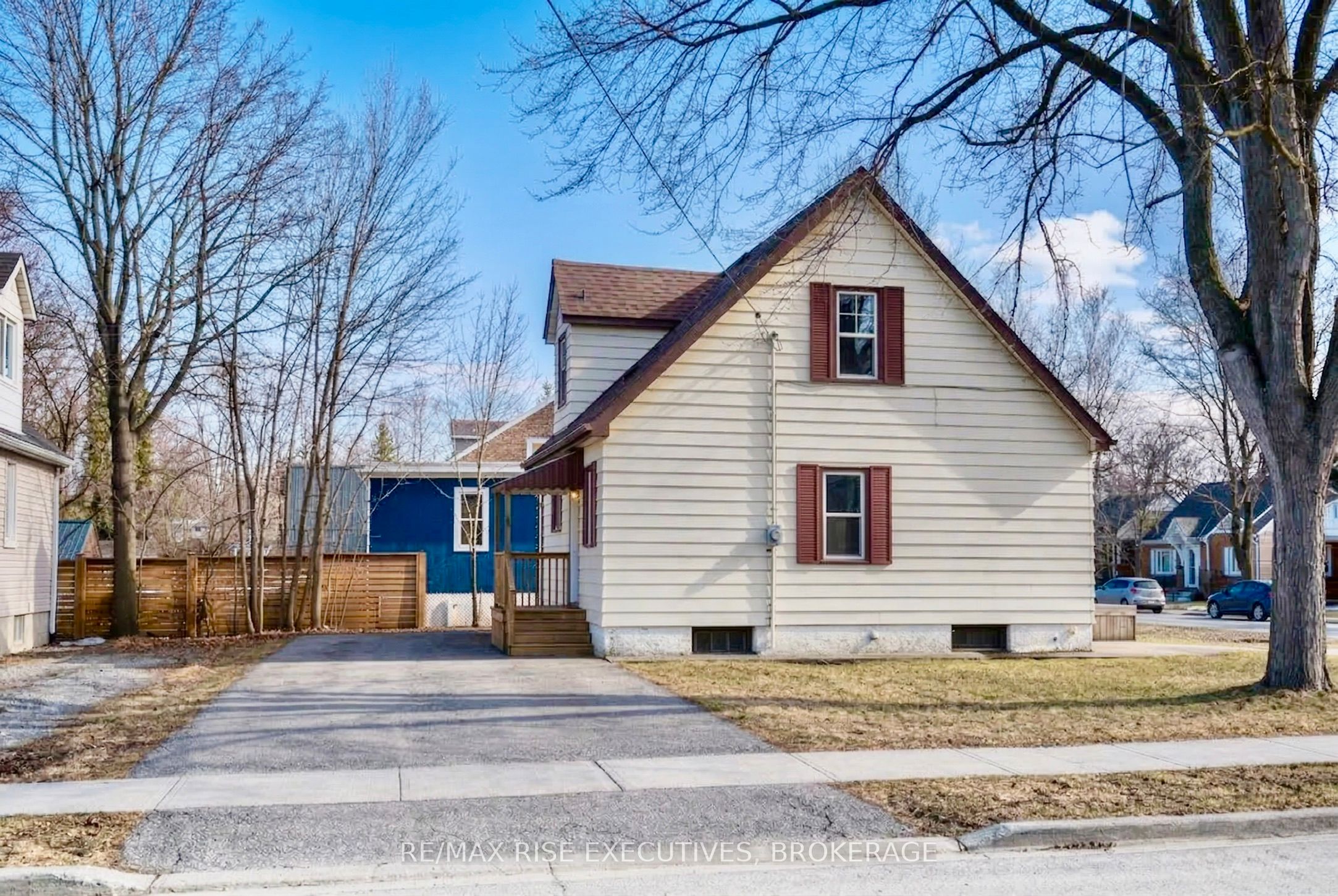 Additional image 2 of 273 College Street, Kingston, ON, K7L 4M1