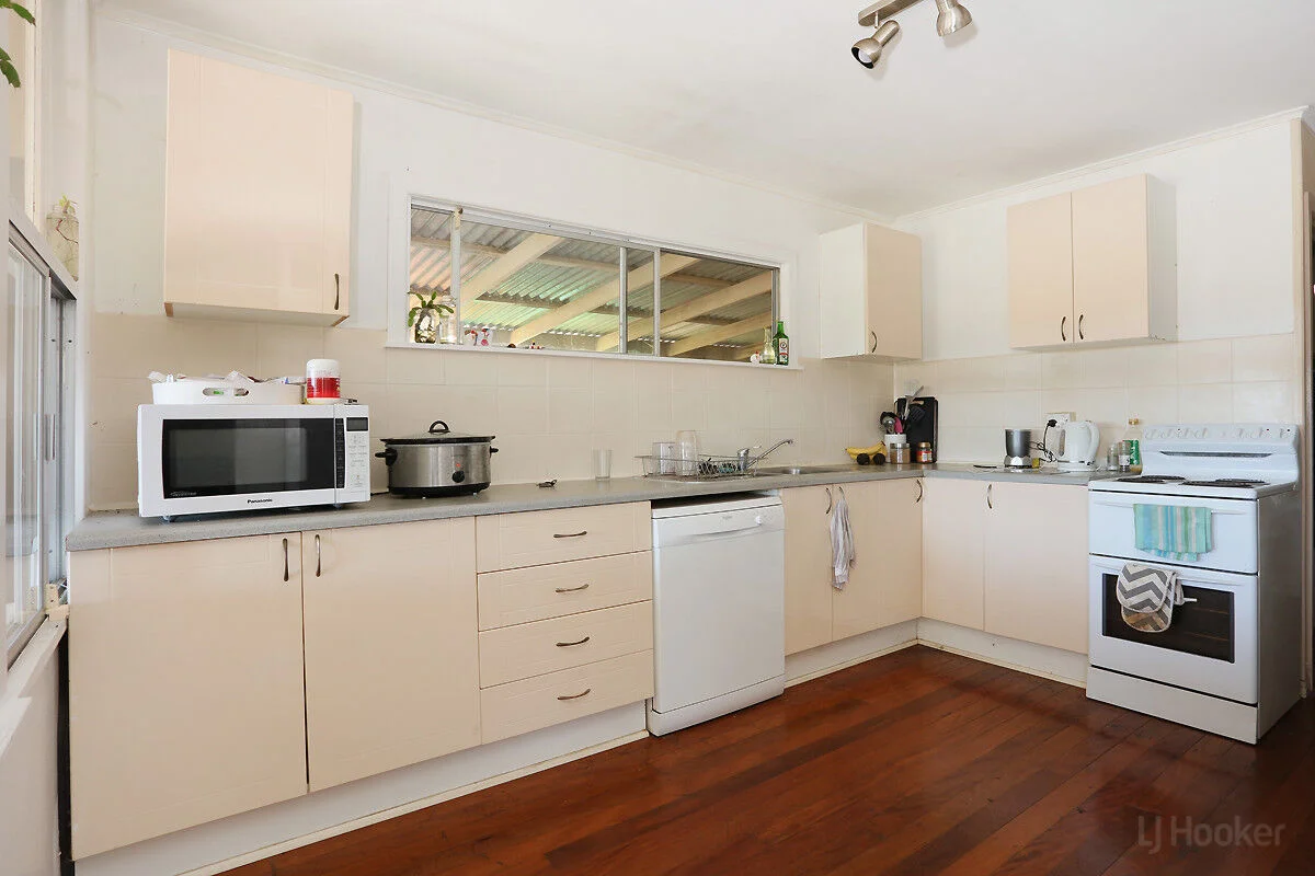 Additional image 10 of 159 The Esplanade, Coombabah QLD 4216