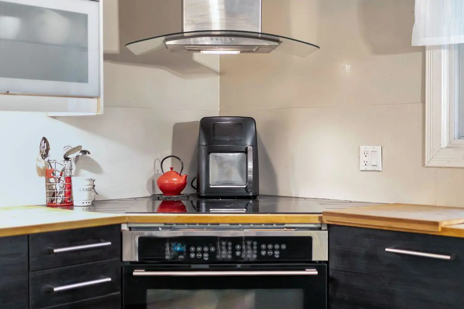 Additional image 5 of 155 Prince Edward Street