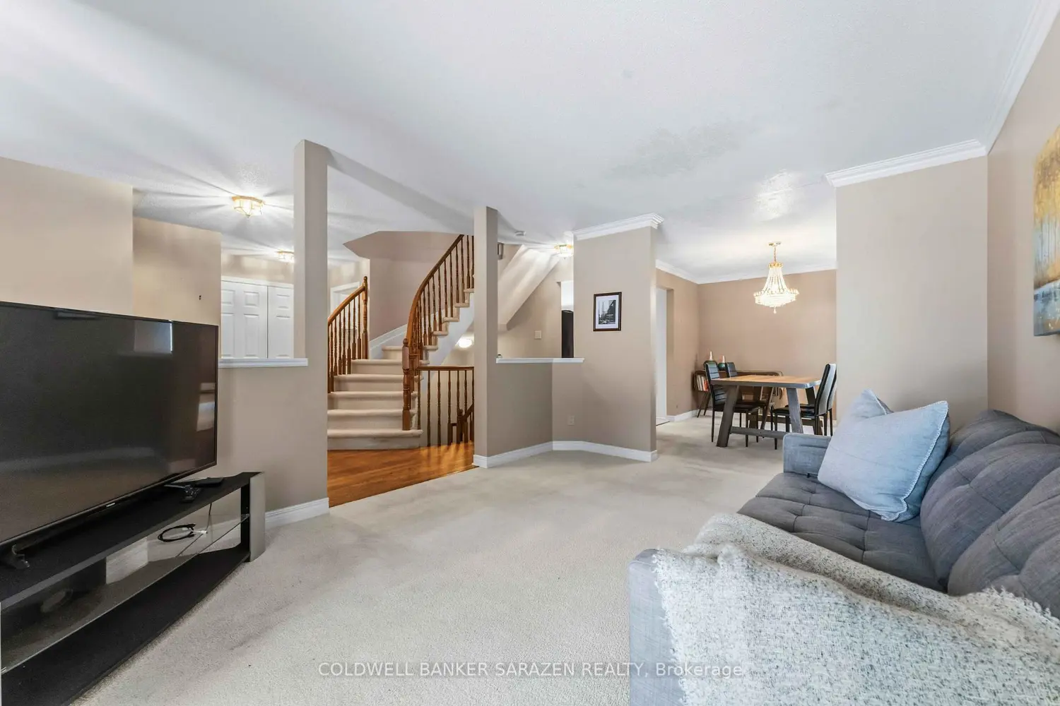 81 Kimberwick Crescent photo 4