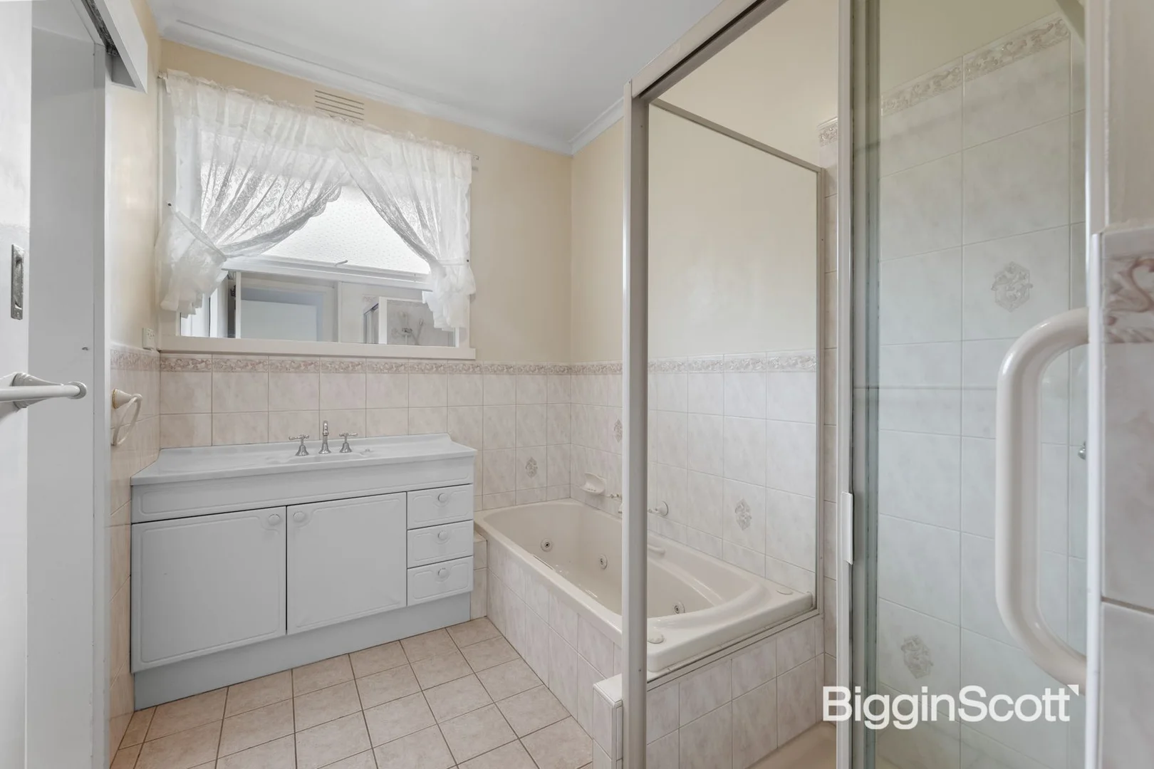 Additional image 10 of 19 Damala Street, Doncaster East VIC 3109