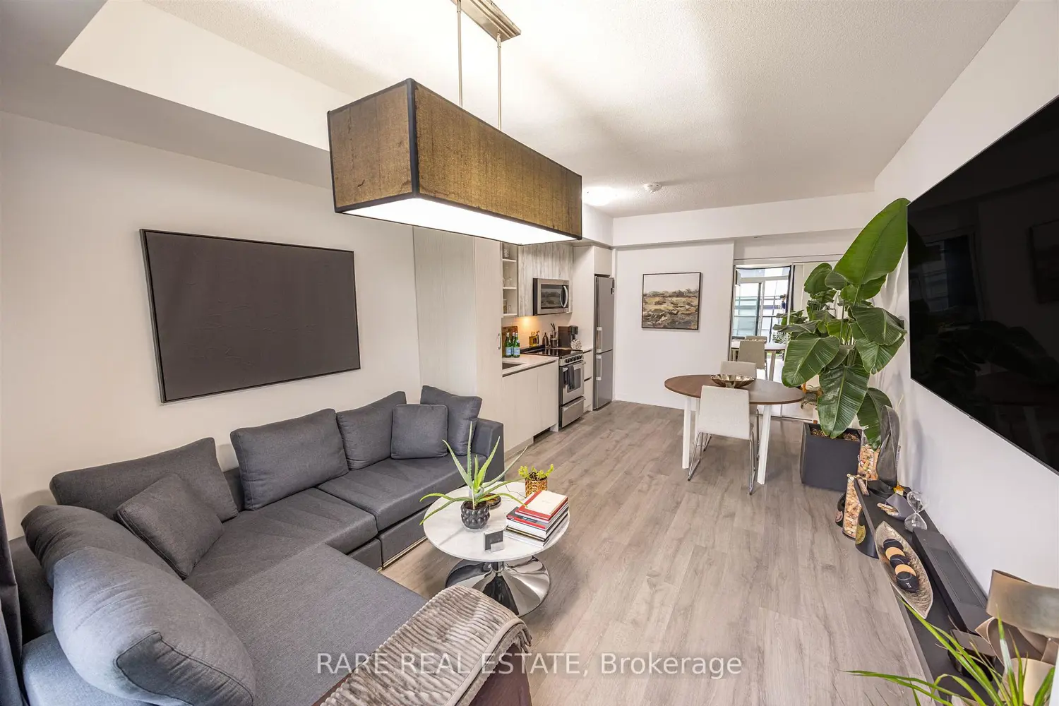 Additional image 7 of 251 Manitoba Street 1209