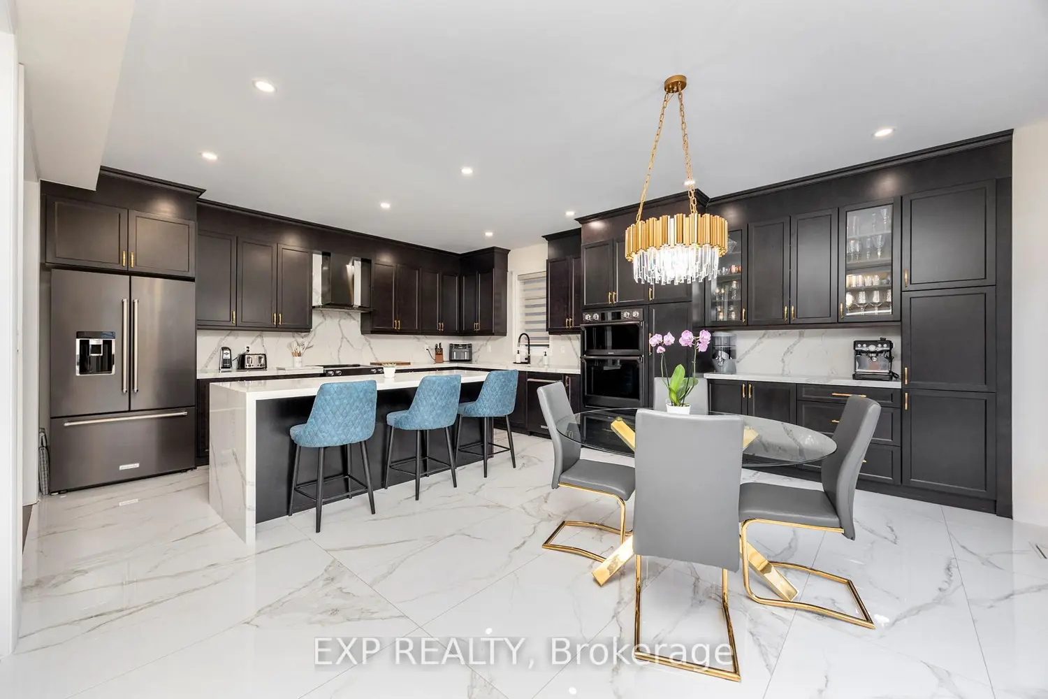 Additional image 3 of 2300 Lozenby Street