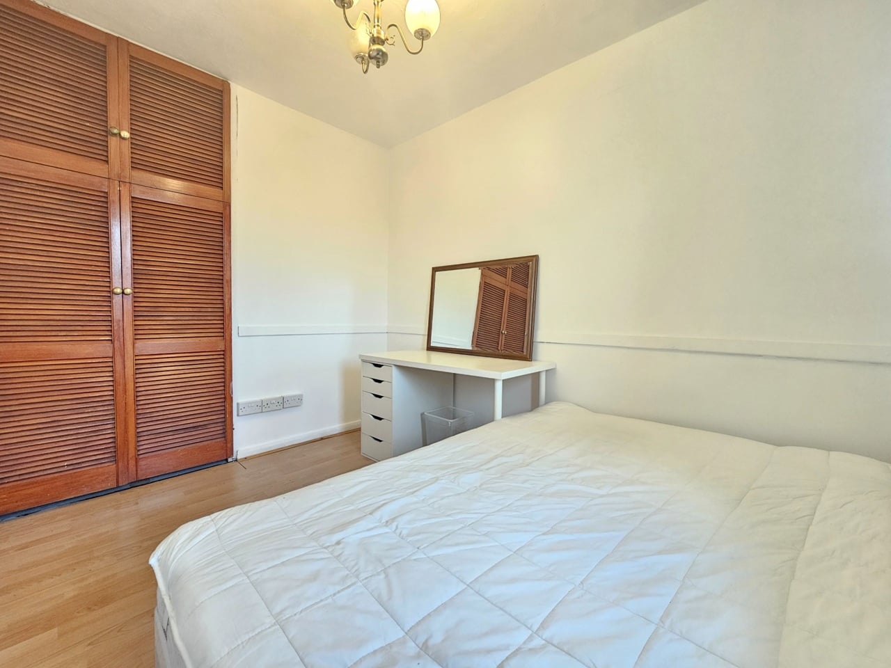 Additional image 2 of Room in a Shared Flat, Westerham, NW1, N1 7GU