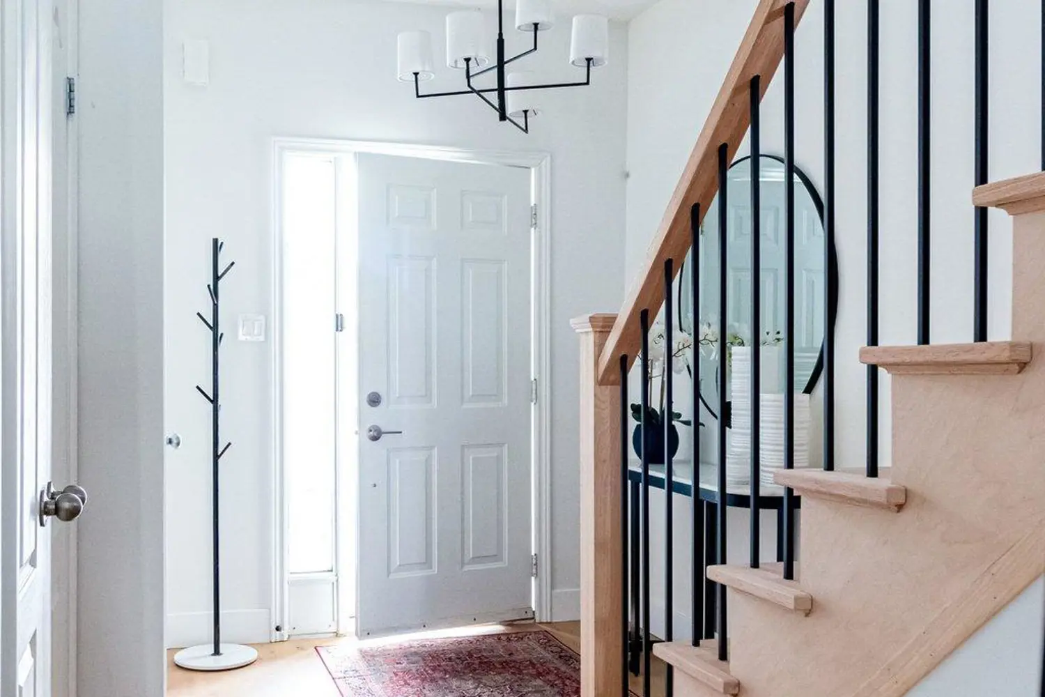 Additional image 6 of 60 Cloverleaf Drive 48