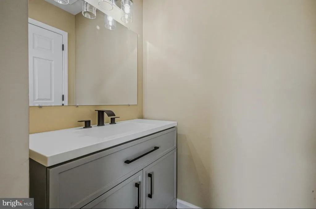 Additional image 16 of 123 Council Circle, Newark, DE 19702