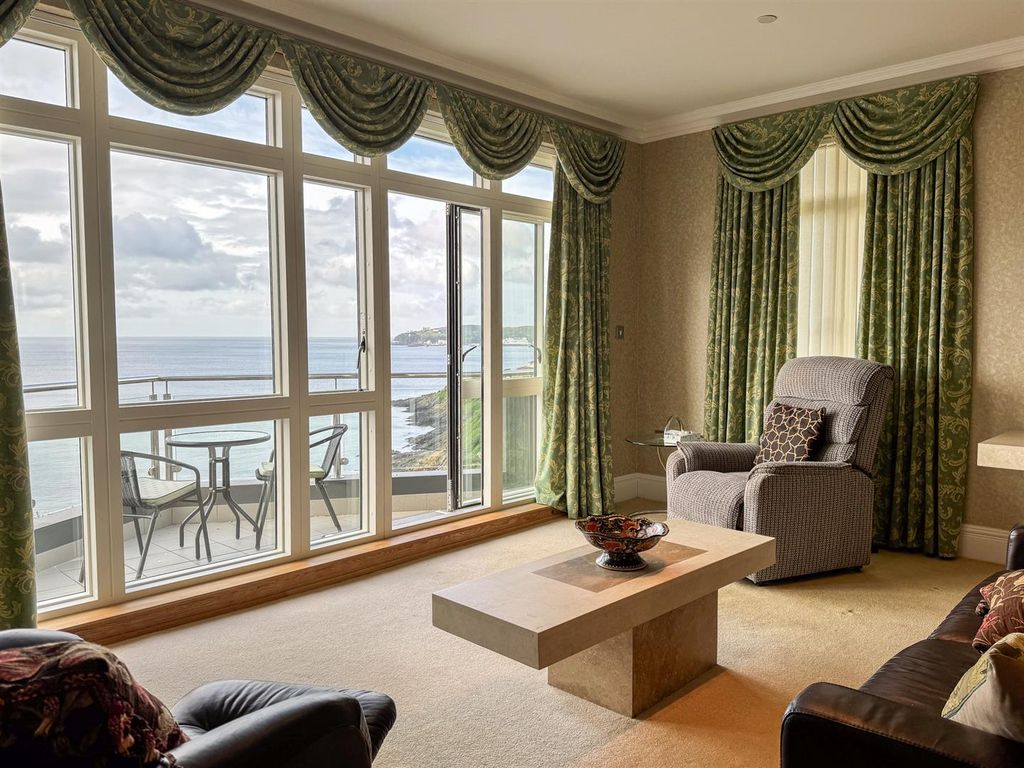 Additional image 11 of 2 bed flat for saleMajestic Apartments, King Edward Road, Onchan IM3