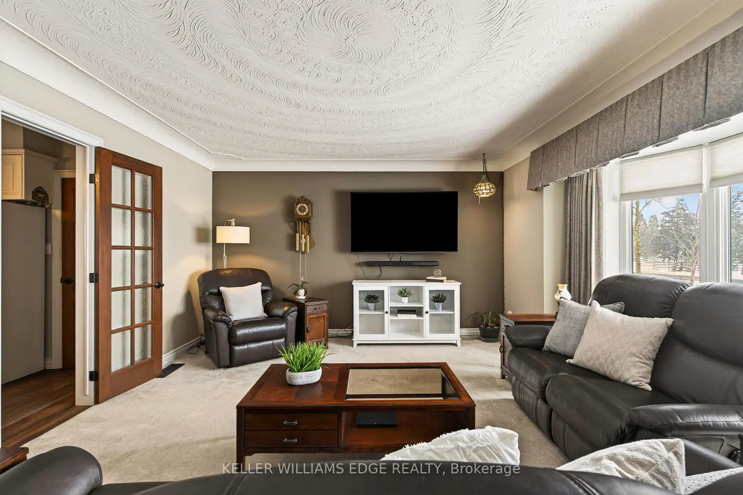 Additional image 2 of 3076 Grassie Road