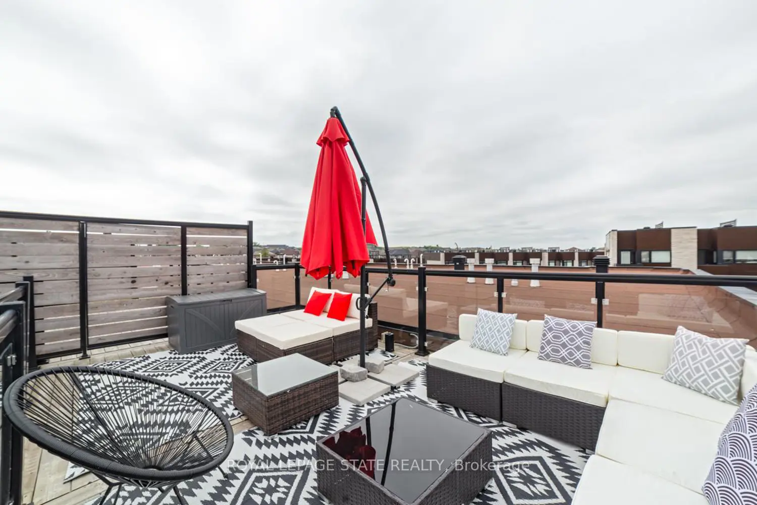 Additional image 14 of 35 Midhurst Heights 22