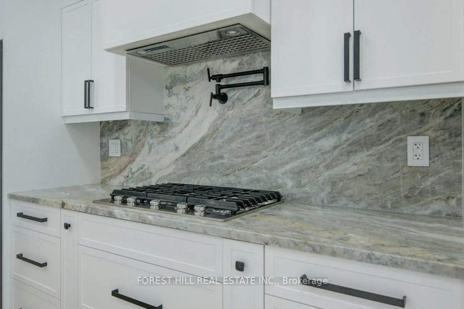 Additional image 12 of 4392 Ontario Street