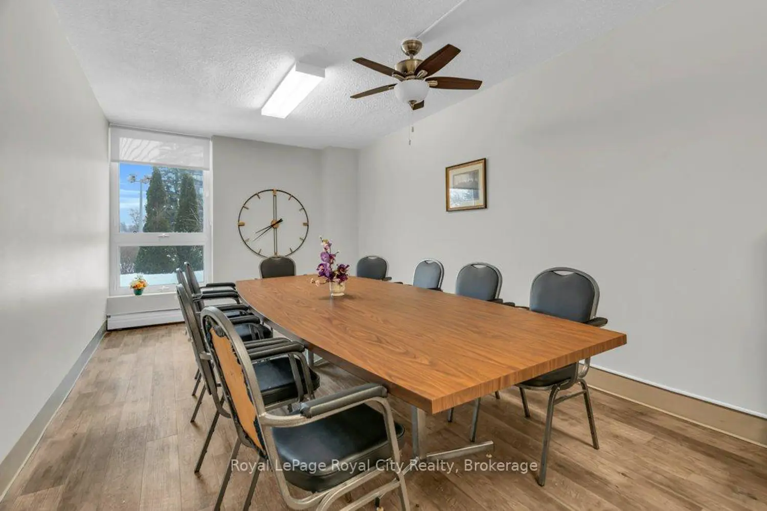 Additional image 16 of 19 Woodlawn Road 614