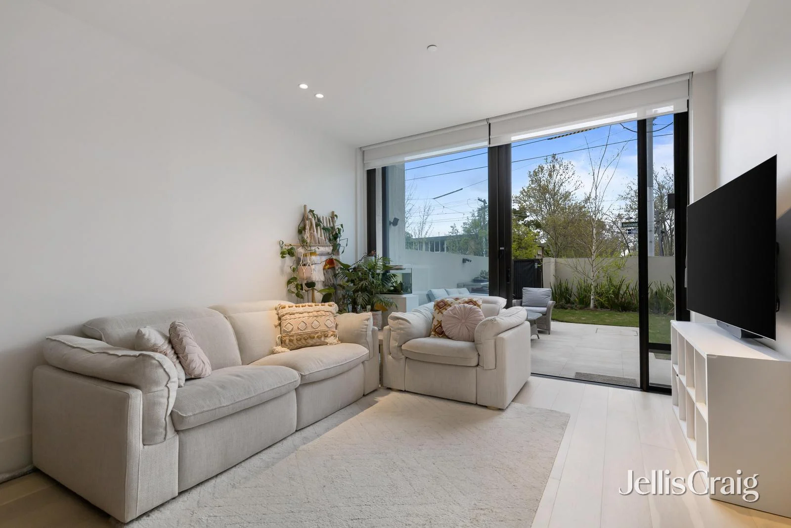 G2/487 Whitehorse Road, Balwyn VIC 3103