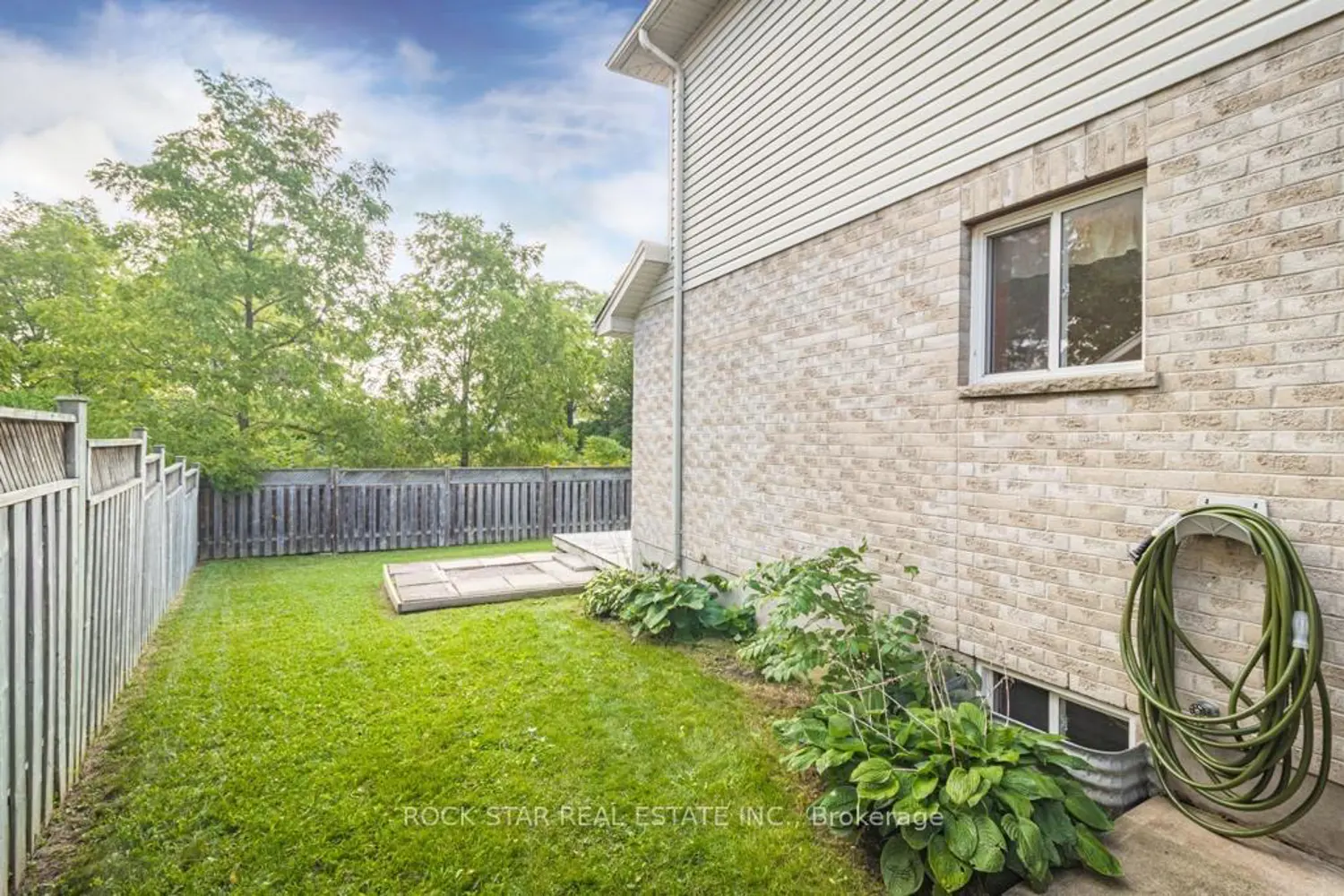 Additional image 19 of 9872 Florence Street