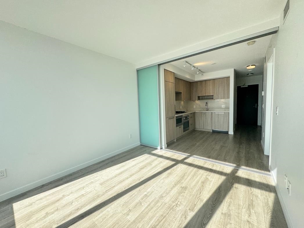 Additional image 2 of 2910-13350 Central Avenue, Surrey, BC, V3T 0S1