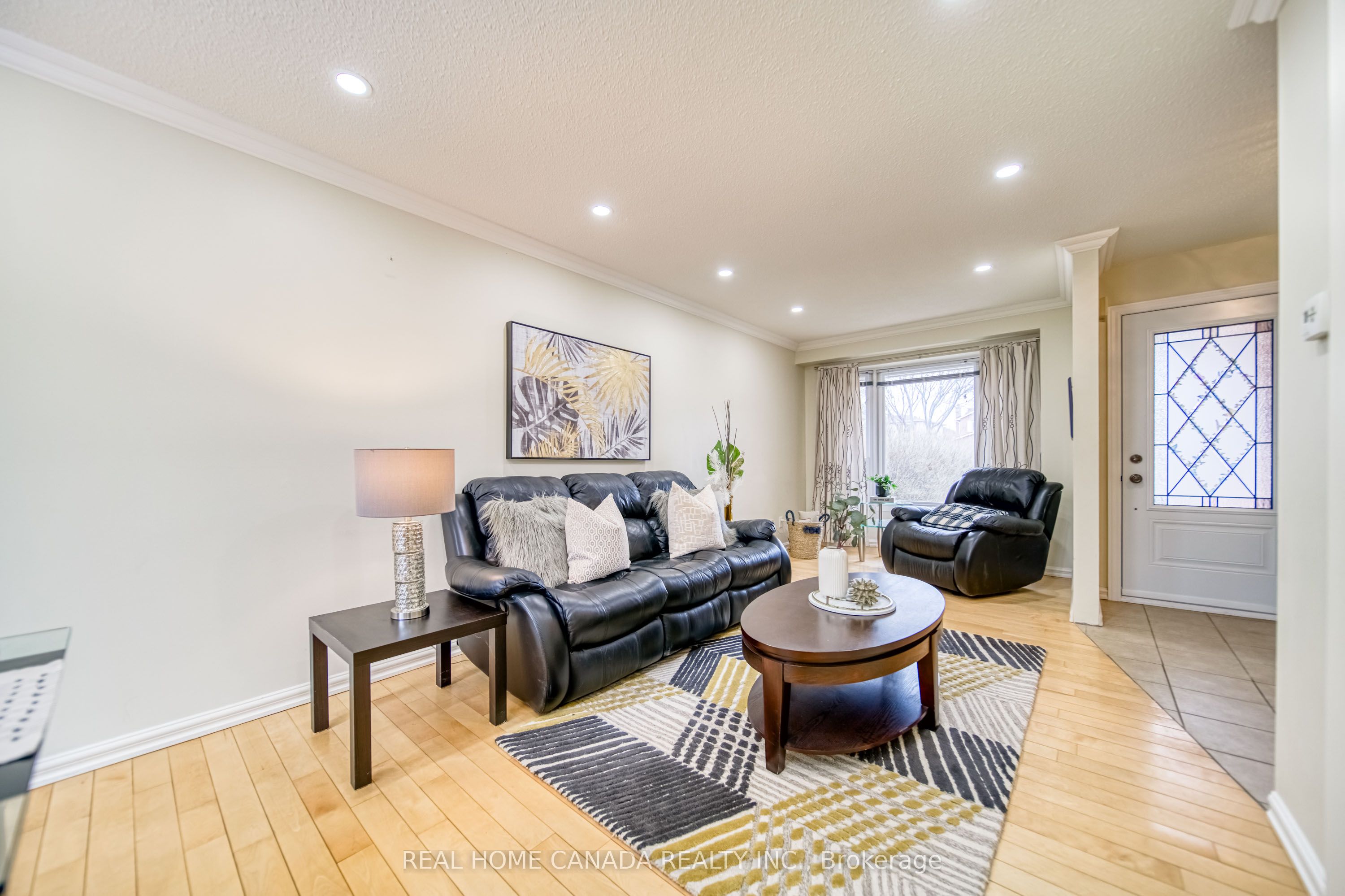 Additional image 5 of 6051 Fullerton Crescent, Mississauga, ON, L5N 3A3