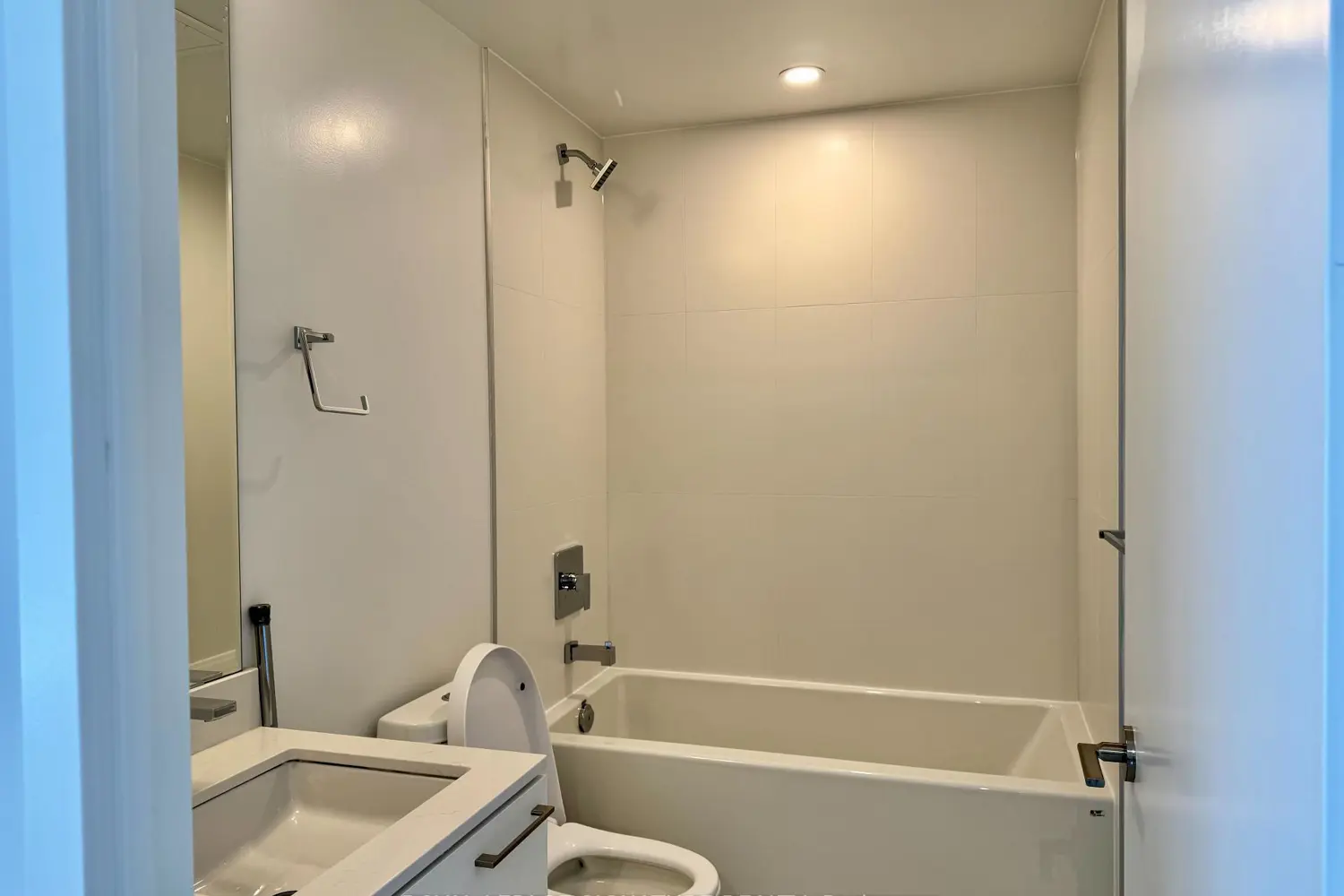 Additional image 8 of 260 Malta Avenue Unit 1106