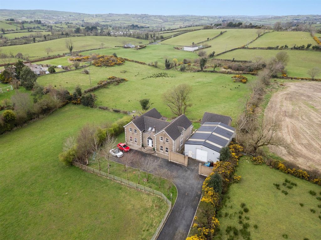 6 bed detached house for sale6 Begney Road, Dromara BT25