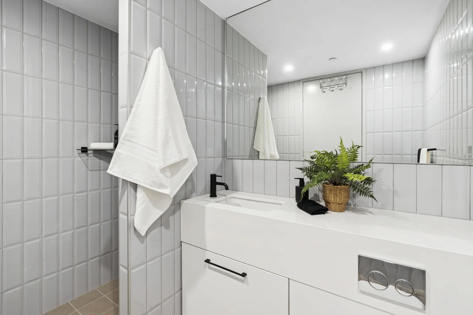 Additional image 10 of 80/43 Eastlake Parade, Kingston ACT 2604