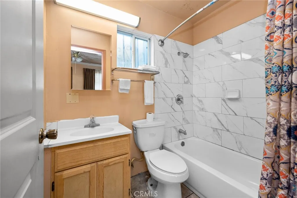 Additional image 22 of 451 E Vernon Ave, Los Angeles, CA 90011